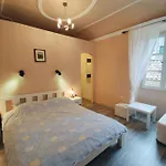 Apartament House Nina